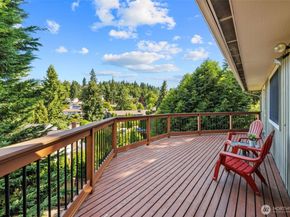 4609 144th Place SE, Bellevue WA 98006