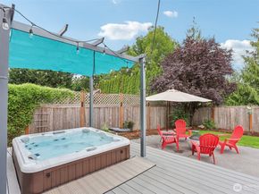 26703 SE 18th Street, Sammamish WA 98075