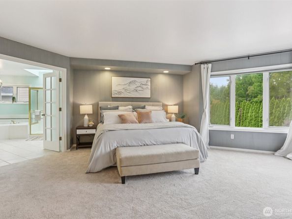 26703 SE 18th Street, Sammamish WA 98075