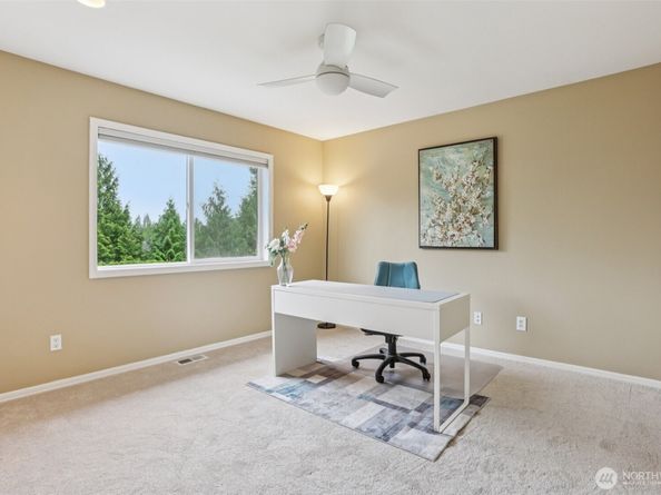 26703 SE 18th Street, Sammamish WA 98075