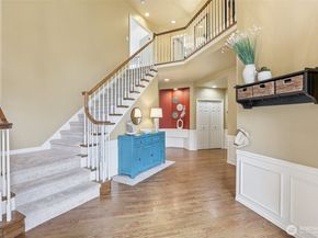 26703 SE 18th Street, Sammamish WA 98075