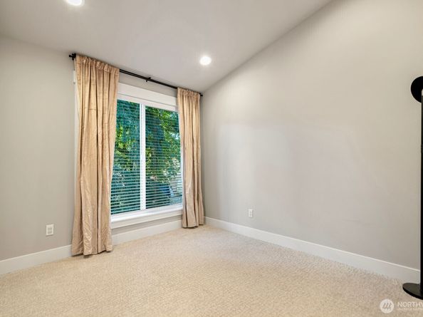 10931 NE 133rd Street, Kirkland WA 98034