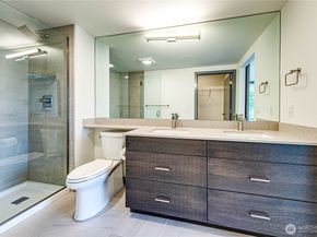 11903 NE 128th Street 214, Kirkland WA 98034