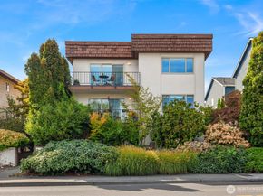 6519 35th Avenue NE 201, Seattle WA 98115
