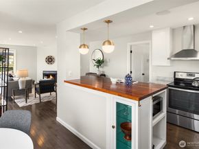 6519 35th Avenue NE 201, Seattle WA 98115