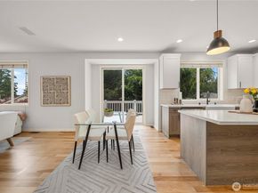 11433 80th Avenue NE, Kirkland WA 98034