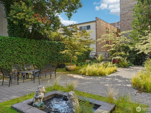 400 Boylston Avenue E 210, Seattle WA 98102