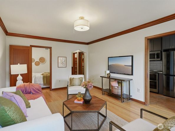 400 Boylston Avenue E 210, Seattle WA 98102