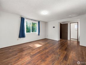 3109 NE 40th Place, Bremerton WA 98310