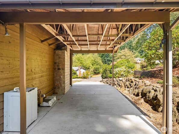 3109 NE 40th Place, Bremerton WA 98310