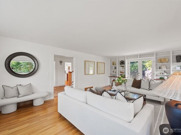 12514 SE 16th Street, Bellevue WA 98005