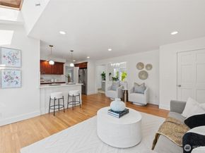 12514 SE 16th Street, Bellevue WA 98005