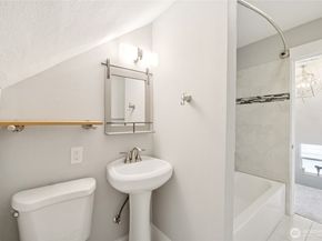 4241 S Mead Street, Seattle WA 98118