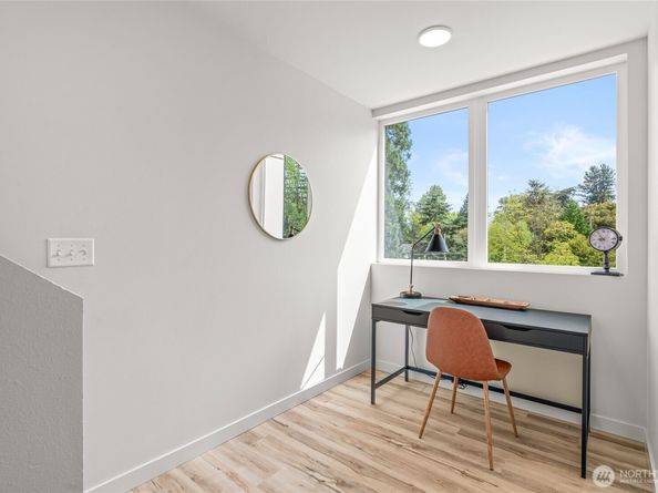 12225 Roseberg Avenue S 9, Seattle WA 98168