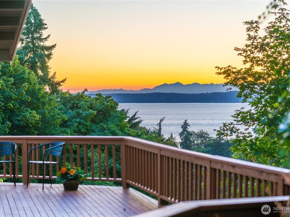 28601 13th Avenue S, Federal Way WA 98003