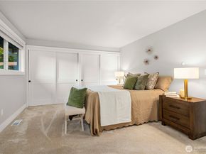 28601 13th Avenue S, Federal Way WA 98003