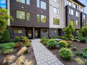 17338 Bothell Way NE E, Bothell WA 98011