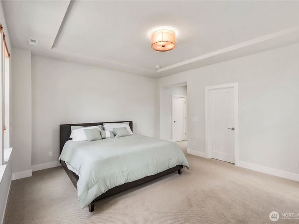 587 155th Place NE, Bellevue WA 98007