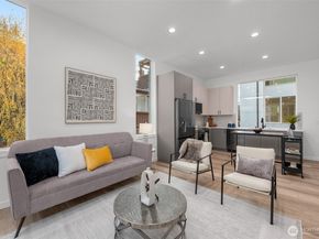 730 C Broadway E, Seattle WA 98102