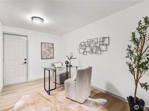 16851 105th Avenue NE, Bothell WA 98011