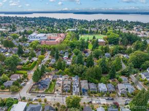 2923 39th Avenue SW, Seattle WA 98116