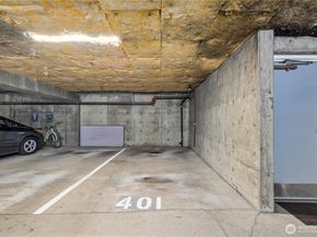 7111 Linden Avenue N 401, Seattle WA 98103