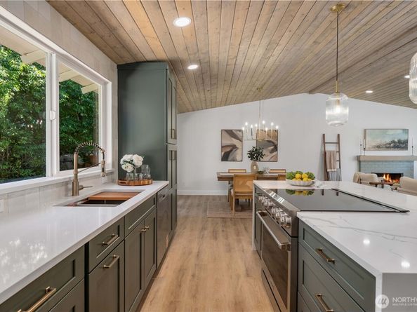 29628 10th Place S, Federal Way WA 98003