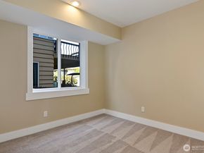 8536 S 114th Street, Seattle WA 98178