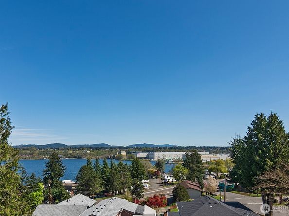 8536 S 114th Street, Seattle WA 98178