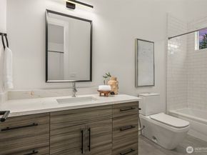 12411 NE 90th Street, Kirkland WA 98033