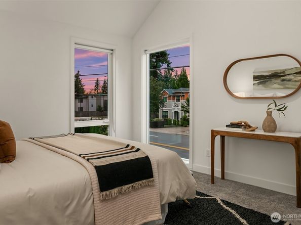 12411 NE 90th Street, Kirkland WA 98033