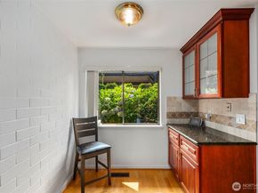 10626 NE Glen Acres Drive 626, Seattle WA 98168