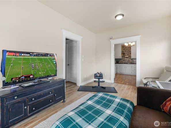 2423 Highland Avenue, Everett WA 98201