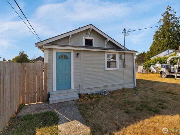 2423 Highland Avenue, Everett WA 98201
