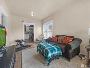 2423 Highland Avenue, Everett WA 98201