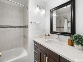 19649 15th Avenue NE, Shoreline WA 98155