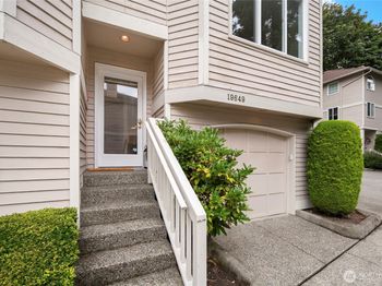 19649 15th Avenue NE