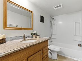 26425 Pennsylvania Avenue NE 34, Kingston WA 98346