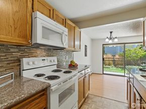 26425 Pennsylvania Avenue NE 34, Kingston WA 98346