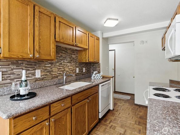 26425 Pennsylvania Avenue NE 34, Kingston WA 98346