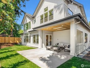 1015 165th Place NE, Bellevue WA 98008