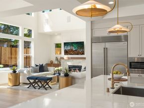 1015 165th Place NE, Bellevue WA 98008