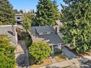 4618 1st Avenue NE, Seattle WA 98105
