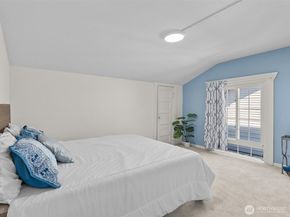 4618 1st Avenue NE, Seattle WA 98105