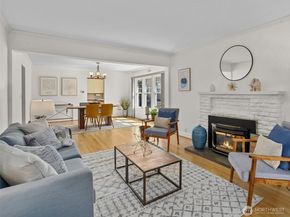 4618 1st Avenue NE, Seattle WA 98105