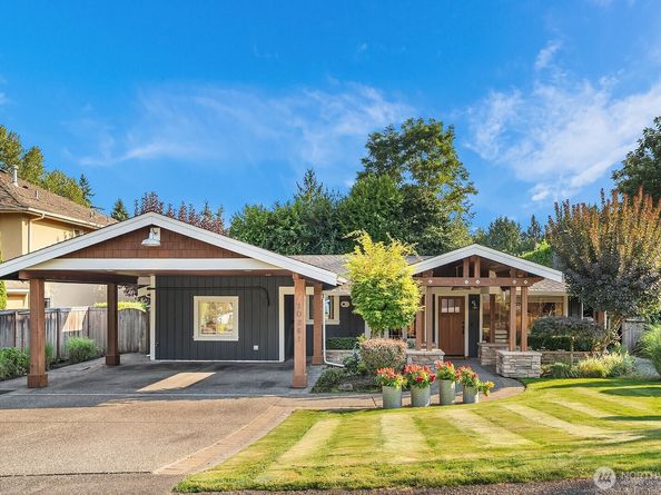 10261 NE 21st Place, Bellevue WA 98004