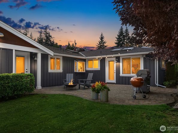 10261 NE 21st Place, Bellevue WA 98004