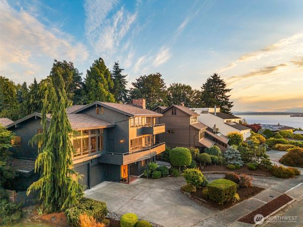 1231 NW 126th Street, Seattle WA 98177