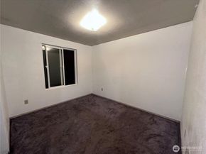 18610 5th Avenue NE, Suquamish WA 98392