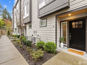 18875 67th Drive NE 4, Kenmore WA 98028